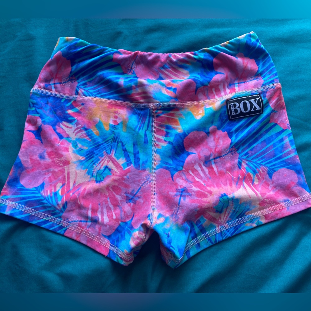 Rok the Box shorts